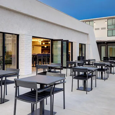 Doubletree By Hilton Palmdale, Ca-3